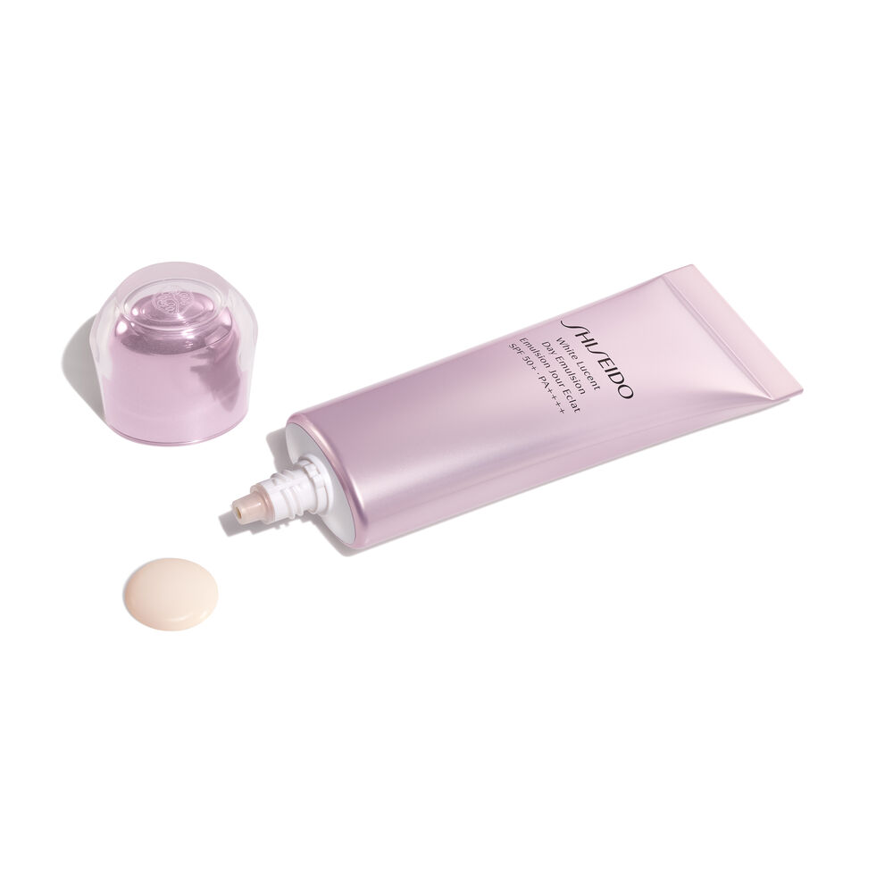 Emulsion shiseido. Shiseido White Lucent. Shiseido White Lucent фото.